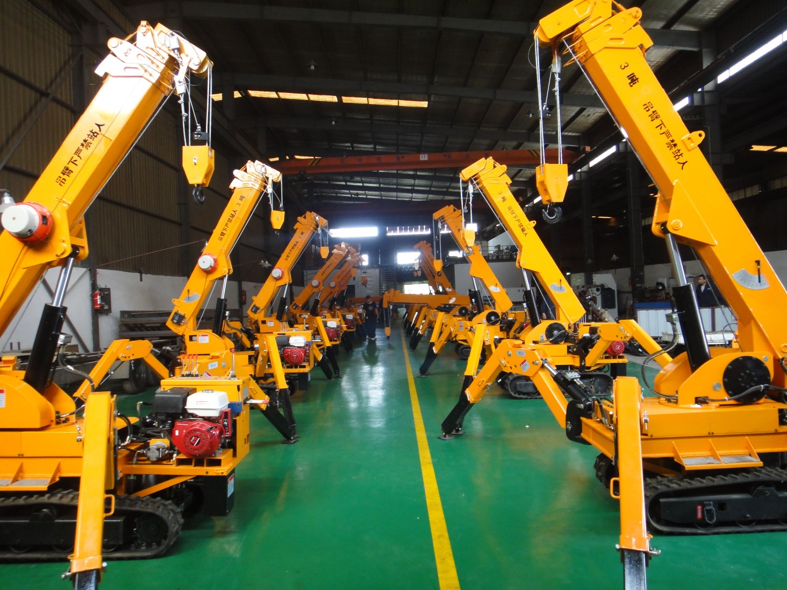 履帶式起重機的規格參數 履帶式起重機的規格參數